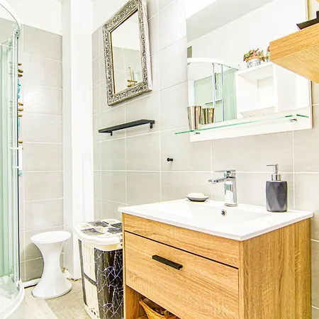 Chez Lucie By Interhome Apartamento